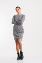 Cargar imagen en el visor de la galería, Vestido enresortado manga larga gris
