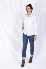 Cargar imagen en el visor de la galería, CAMISA MILITAR SANDIA - BLANCA
