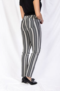 PANTALON DE RAYAS 5 BOLSILLOS - NEGRO
