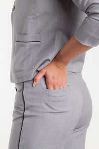 PANTALON SEMI CAPRI CON VIVO LATERAL - GRIS