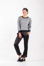 Cargar imagen en el visor de la galería, sweater negro
