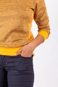 sweater ocre